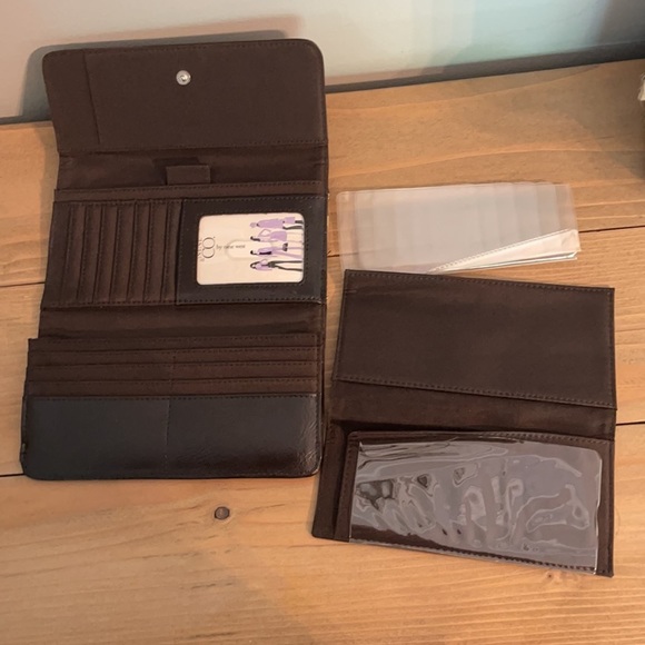 Nine West Khaki Espresso Norfolk NWT Wallet - Picture 9 of 15